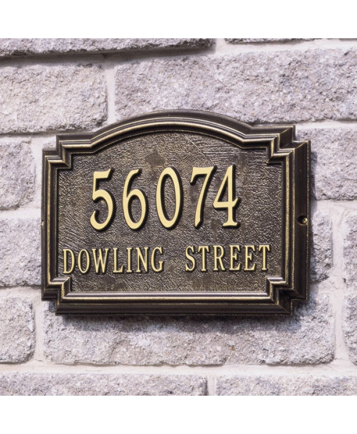 Williamsburg Standard Two Line Wall Plaque